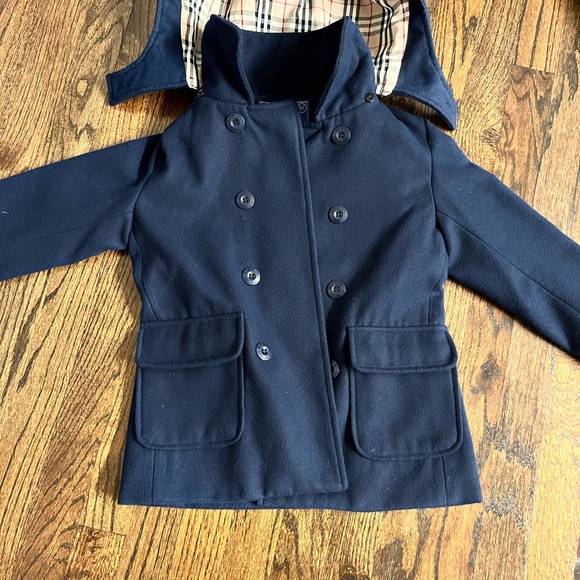 Korango Australian coat size 5 beautiful and lined.  Like new - Picture 4 of 4